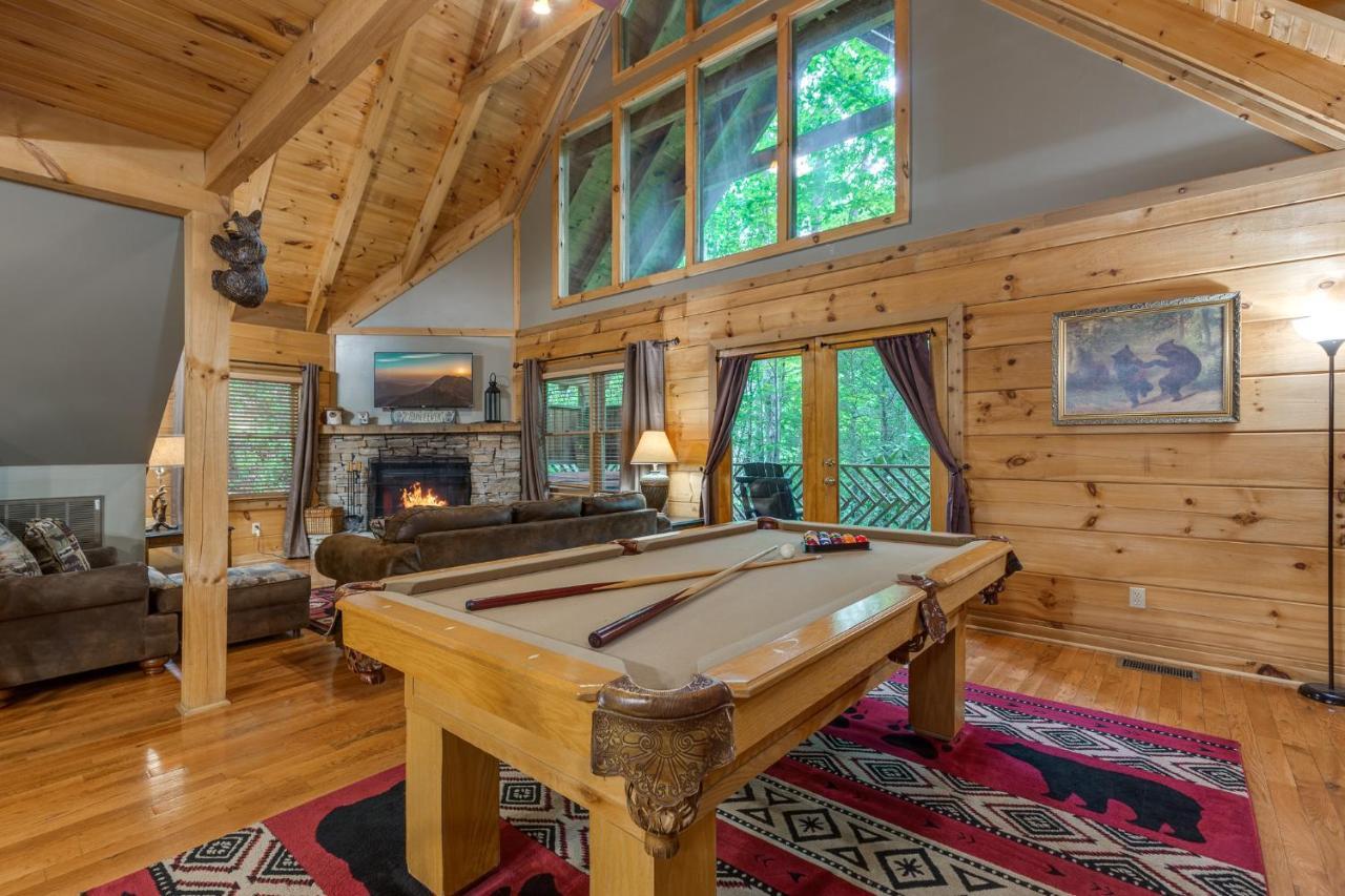 Above Ole Smokys Clouds Villa Gatlinburg Exterior photo